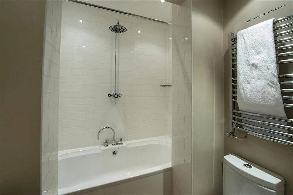 Didsbury House Hotel Manchester 4*,